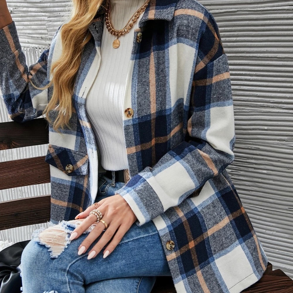 Cozy Plaid Button Down Oversized Jacket Shacket - Picture 4 of 8